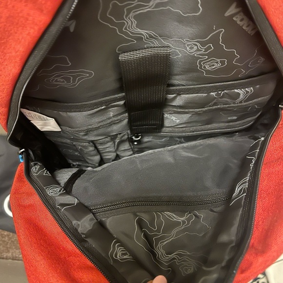 Backpack - Picture 4 of 4